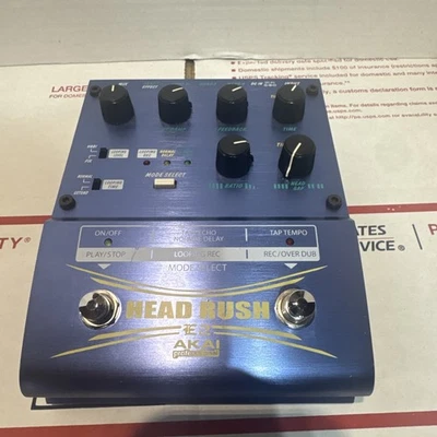 Pedal de efectos para guitarra Akai E2 Head Rush Delay Looper usado (estante) Foto 1 de 4