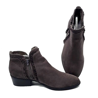 MIA Mable Ruffle Dark Gray Zip Up Vegan Suede Booties Women's Size 11M — 第 1/4 张图片