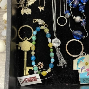 Gemischtes Schmuck Konvolut & Schlüsselanhänger 15 Teile - Bild 1 von 6