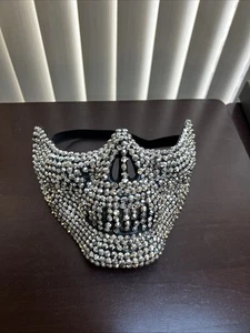 SILBER STRASS SCHIMMERNDES SKELETT HALBMASKE HALLOWEEN ACCESSOIRE - Bild 1 von 4