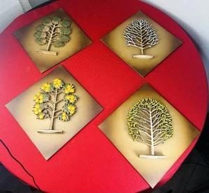 Juego de 4 placas de pared de árbol de estaciones de madera siroco de colección decoración boho de mediados de siglo de 10” cuadrados - Imagen 1 de 10