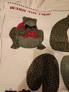 Buddy der Frosch Stoff Nähpanel Cranston  - Bild 1 von 5