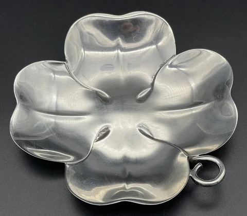 Tiffany Sterling Silver 4 Leaf Clover Candy Dish No Monogram Cover