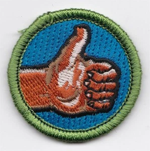 MERIT BADGE - SPOOF - HITCH HIKING - 1-1/2" DIA. - PRIVATE ISSUE - Picture 1 of 1
