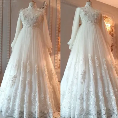 Long Sleeve Muslim Wedding Dresses for Bride High Neck Arabic Dubai Bridal Gown - Image 1 of 4