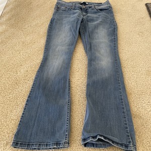 levis 524