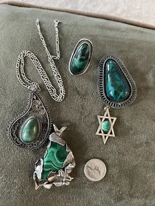 Lot Of Vintage Israel Heavy Sterling silver, Malachite Pendant’s, Ring, Brooch - Bild 1 von 11