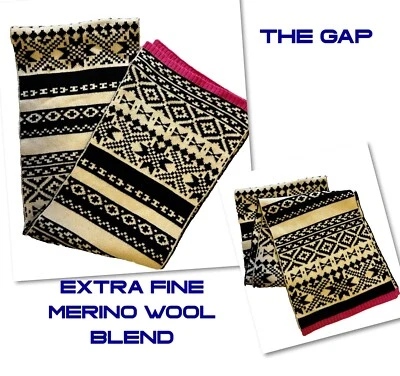 Gap Crazy Fair Isle - Bufanda de mezcla de lana merino - Blanco y negro con acento rosa Foto 1 de 4