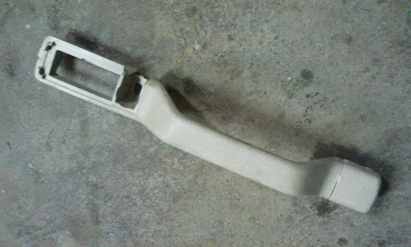 Empuñadura familiar Volvo 850 LW 2.5 GLE empuñadura interior trasera izquierda  Foto 1 de 1