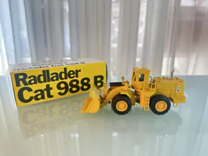 Caterpillar Radlader CAT 988B Maßstab 1:50 Top Zustand mit OVP - Bild 1 von 4