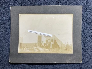 ORIGINAL VINTAGE FAMILY PORTRAIT IN FRONT OF TENTS - Picture 1 of 5