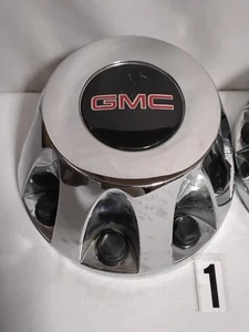 (1) 2011-2023 GMC 3500HD DRW OEM WHEEL REAR CENTER CAP 9597805 CHROME DUALLY HUB - Picture 1 of 8