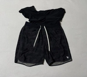 Vuori Shorts Mens Medium Stockton Lined Stretch Drawstring Zip Pocket Black Camo - Picture 1 of 8