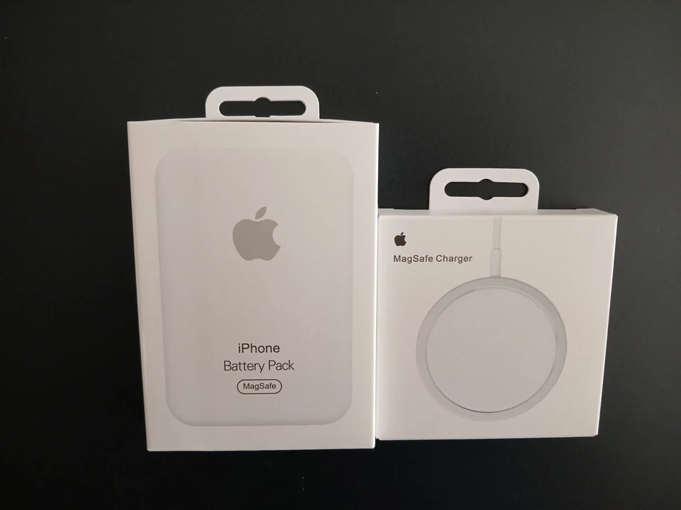 Apple MagSafe( BIPACK )  Battery Pack - Bianco (MJWY3ZM/A) - Immagine 1 di 4