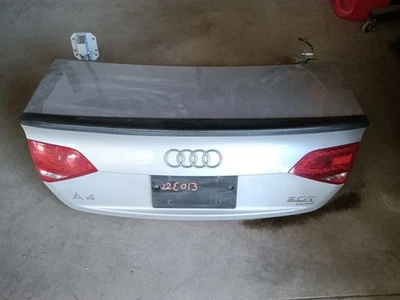 Audi A4 Trunk Lid Rear Decklid w/Carbon Fiber Integrated Spoiler P5P5 Silver Foto 1 de 4