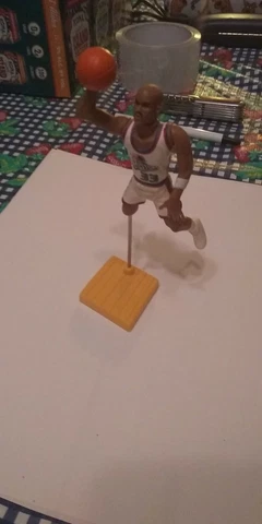 Detroit Pistons Grant Hill Poseable Action Figure on Stand Cover