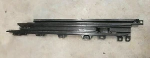 Audi A3 S3 RS3 MK3 8V / VW GOLF MK7 PANORAMIC SUNROOF PART RIGHT SIDE RAIL GUIDE - Picture 1 of 3