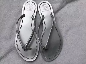 Tory Burch “Liana” metallic silver leather logo rhinestone thong size 6M. - Picture 1 of 9