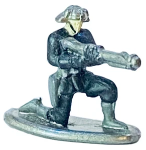 DD Star Wars Micro Machines Imperial Naval Crew Navy Trooper Gunner Galoob - Picture 1 of 7