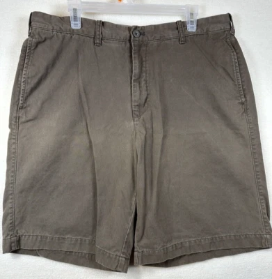 Shorts chino Van Heusen masculino tamanho 40 frente plana marrom 10 pol. comprimento - Imagem 1 de 4
