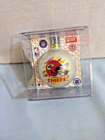 New in box Vtg. NFL Kansas City Chiefs Glass Ball Christmas Ornament Cover