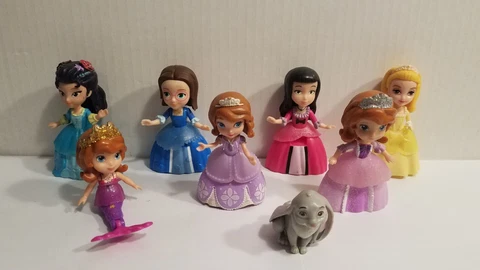 Disney Princess Sofia The First Figures Lot Cover