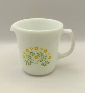 Vintage Pyrex Summer Impressions Creamer Floral Yellow Green White - Picture 1 of 7