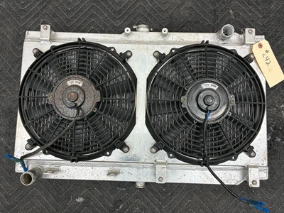 99-05 Mazda Miata Radiator Aftermarket With Fans C42 - Image 1 of 4