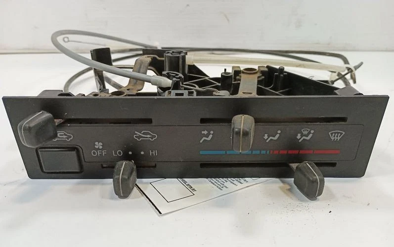 Toyota Tacoma 1995-1997 calefacción aire acondicionado control de temperatura OEM Foto 1 de 3