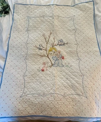 "Antiguo edredón de bebé cosido a mano de colección conejitos pájaros 32x42"" Estate años 40" Foto 1 de 4