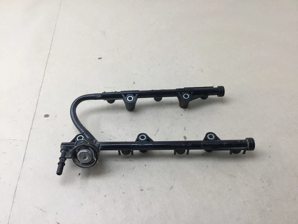 Línea de tubería de riel de inyección de combustible Lotus Evora S 2+2 2014 3,5 L 10-14:O Foto 1 de 4