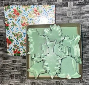 Vintage Kitchen Glamor Aluminum Christmas Cookie Cutters (6) in Holiday NOS - Picture 1 of 6