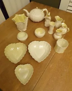 Auswahl Vintage Belleek Irland glänzend feine Knochen Elfenbein China Stücke - Bild 1 von 95