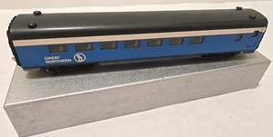 Tenshodo #424 Great Northern Coach Flush Side HO Gauge Passenger Car - Picture 1 of 11