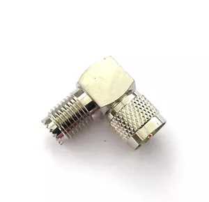 5 Pz Connettore Adattatore Coassiale RF Mini-UHF Maschio Spina a Femmina Jack Angolo Retto - Foto 1 di 3
