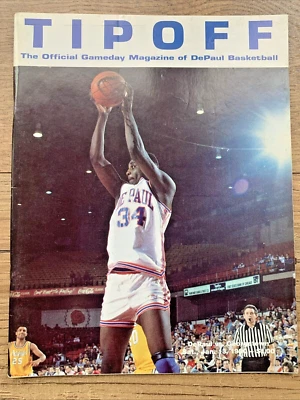 1989-1990 NCAA DePaul Blue Demons basketball program /Georgetown Mutombo - Image 1 of 4