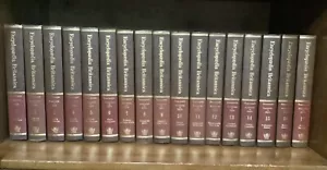 Encyclopaedia Britannica Macropaedia Knowledge In Depth Vol 1-19 & 13 Years 2309 - Picture 1 of 15