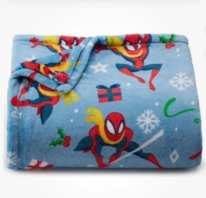 Big One Oversized Christmas Spider-Man Plush Throw Blanket, Spiderman 5ft x 6ft - Picture 1 of 2