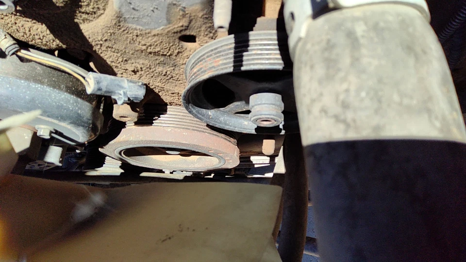 Шкив коленчатого вала 2001-2004 F250 Super Duty балансировщик гармоник с оригинальным болтом 5,4 л - Изображение 1 из 1