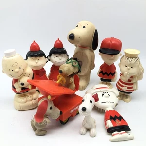 50er Jahre Posten Snoopy Charlie Brown Lucy Badezimmer Waschtisch Shampoo Behälter Bürste - Bild 1 von 16