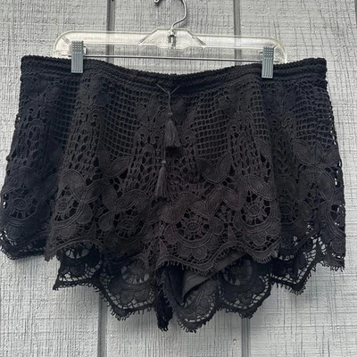 EXPRESS Black Whimsigoth Crochet Lace Shorts Tassel Trim Scalloped Hem Boho Sz L - Image 1 of 4