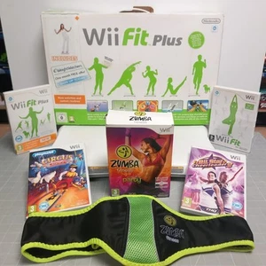 Nintendo Wii Fit Balance Board y 5x Juego Paquete INC ZUMBA Probado Funcionando EN CAJA - Imagen 1 de 4