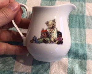 Queens Colour Box Tales Of Teddies Fine Bone China Milchkännchen Kanne ENGLAND - Bild 1 von 5