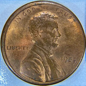 1983 Lincoln Memorial Cent Struck Slightly Off-Center - Mint Error! - Picture 1 of 3