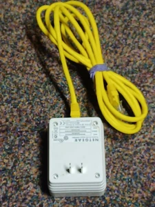 NETGEAR POWERLINE AV 200 ADAPTER XAV2001 With Cable Connector - Zdjęcie 1 z 3