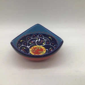Del Rio Salado Spain 3.5” Hand Painted Abstract Triangular Dipping/Sauces Bowl - Picture 1 of 8