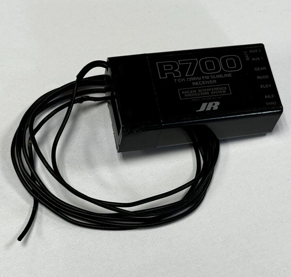 Excellent JR R700 700 FM 72mhz RC Remote Control Airplane Receiver RX - Image 1 of 1