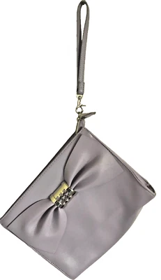 Bolso sin asas Betsey Johnson lavanda púrpura con lazo, acento plateado, bolso de mano Foto 1 de 4