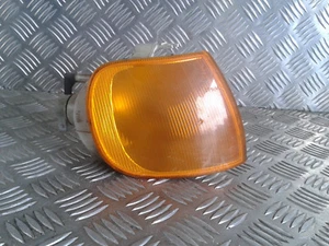 Clignotant avant droit - VW VOLKSWAGEN POLO III (3) phase 1 de 10/1994 à 11/1999 - Foto 1 di 3
