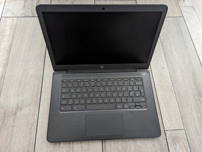HP Chromebook 14-db0003na 14" 32GB AMD A4 Dual-Core 2.2GHz 4GB B&O Dual speakers - Image 1 of 3